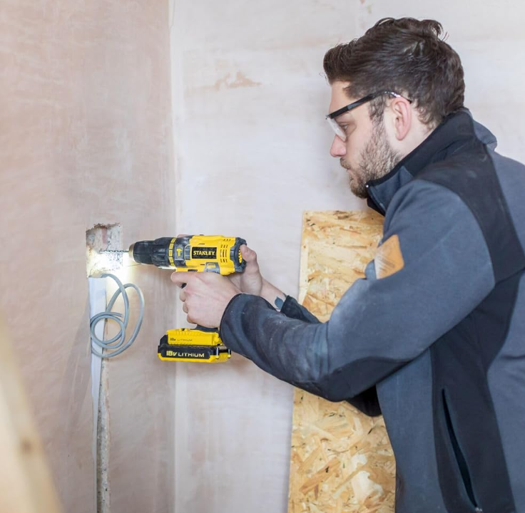 Stanley 18V Cordless Hammer Drill Kit (SCH20S2K) – 13mm, 45Nm Torque, with 2 Batteries & Case